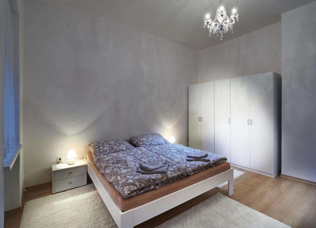 Apartman Bb Centrum Μπάνσκα Μπίστριτσα Εξωτερικό φωτογραφία