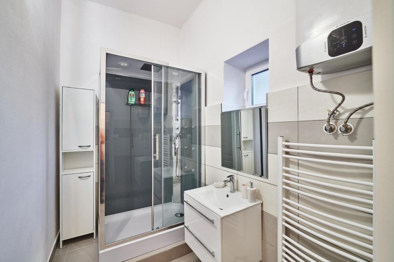 Apartman Bb Centrum Μπάνσκα Μπίστριτσα Εξωτερικό φωτογραφία